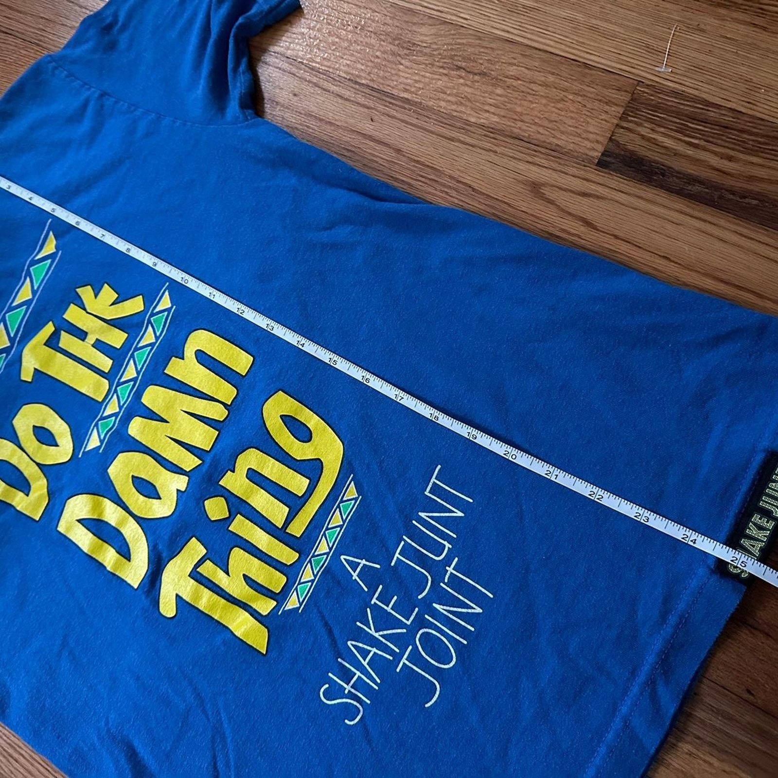 Other Shake Junt T Shirt Do The D*mn Thing A Shake Junt Joint sz S Size US S / EU 44-46 / 1 - 8 Thumbnail