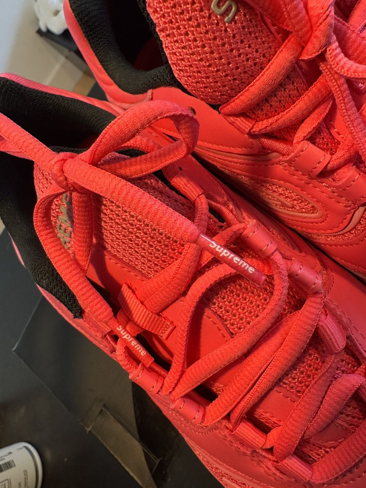 Nike × Supreme Nike x Supreme Airmax 98 Pink Size US 12 / EU 45 - 11 Thumbnail