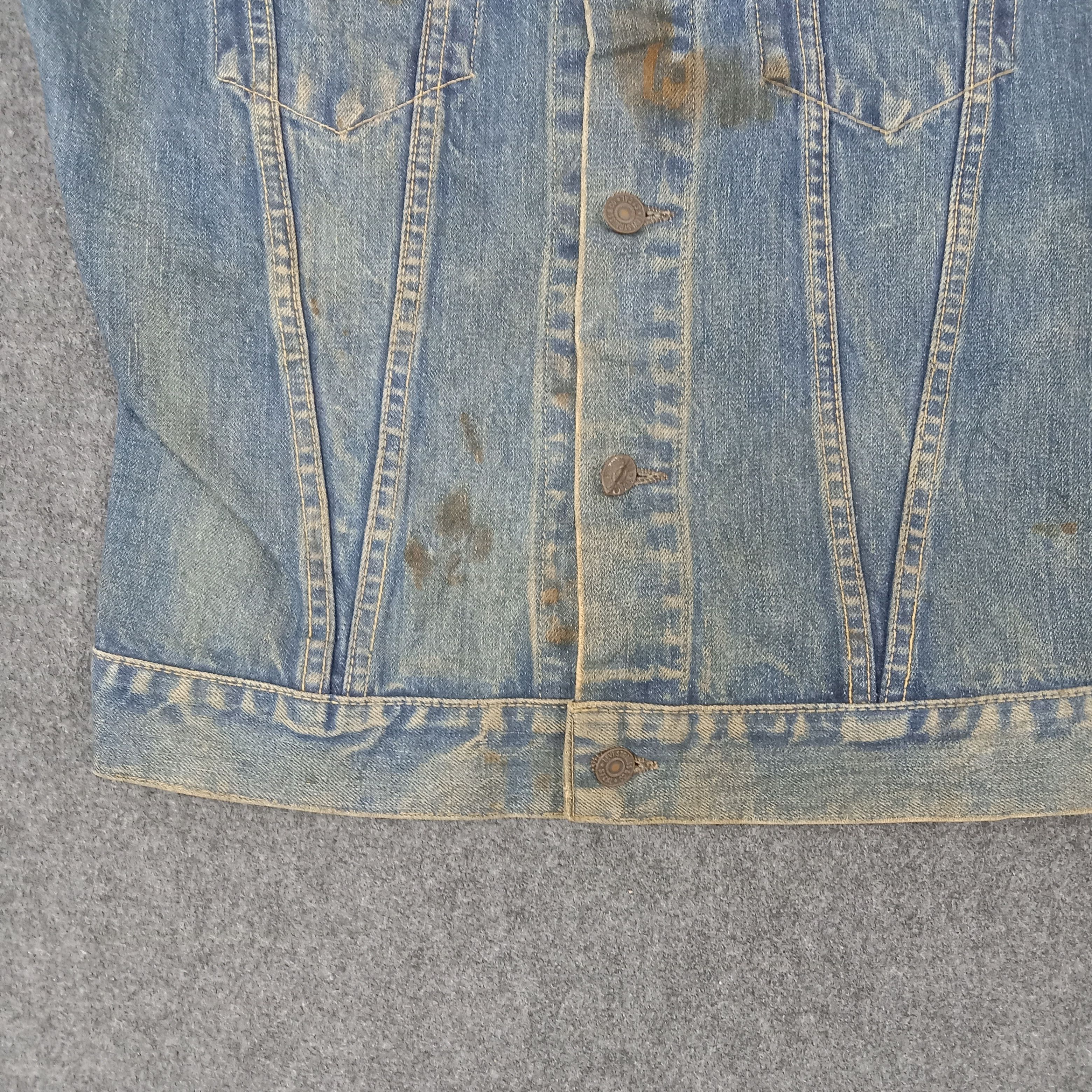 Levi's × Vintage Levi's 501 Big E Distressed Sleeveless Denim Jacket C214N12 Size US S / EU 44-46 / 1 - 4 Thumbnail