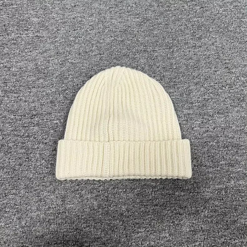 Chanel Chanel Beige letter logo sequins cashmere cold hat 2504-Ne Size ONE SIZE - 3 Thumbnail