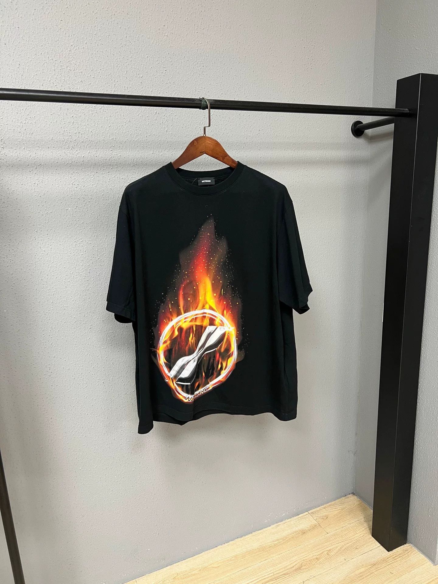 WE11DONE We11done Short Sleeve Black T-Shirt Size US L / EU 52-54 / 3 - 1 Thumbnail