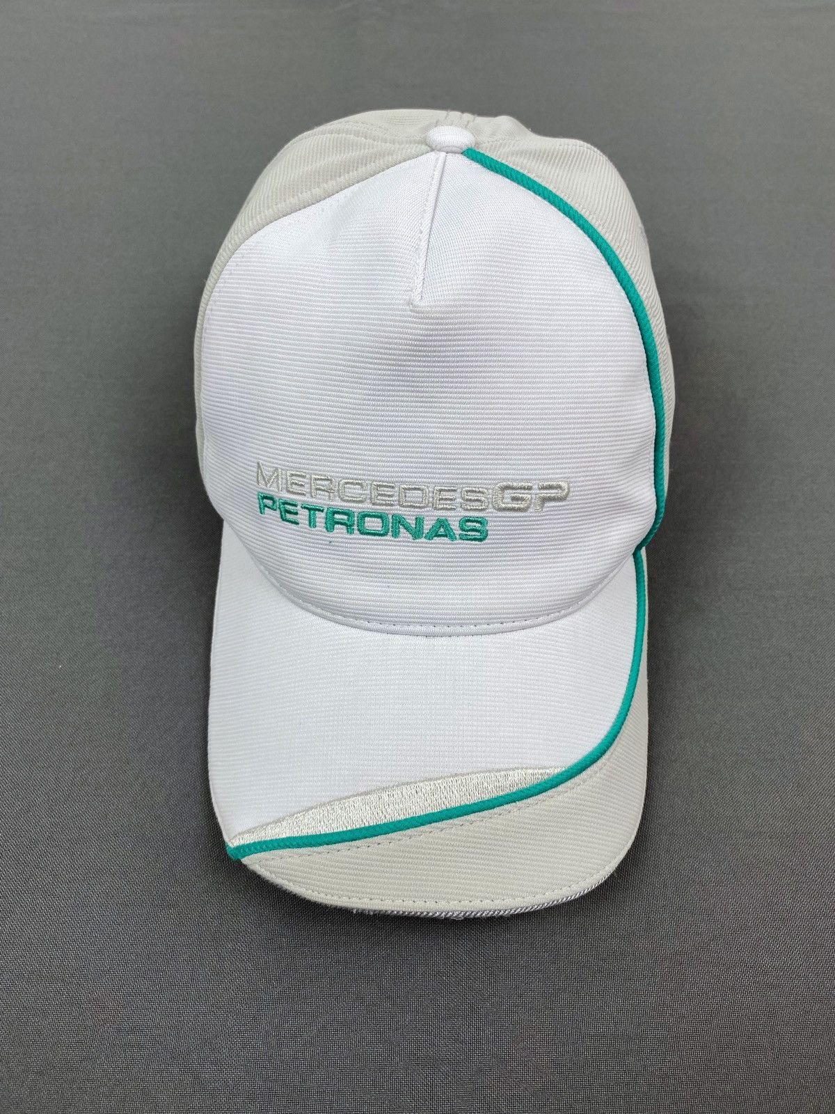 Mercedes-Benz Henri Lloyd x Mercedes GP Petronas Formula Uno Team Hat Size ONE SIZE - 2 Thumbnail
