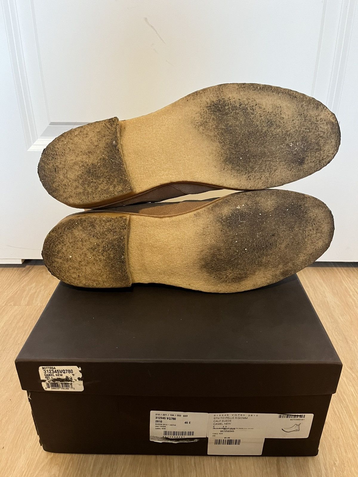 Bottega Veneta Suede Chelsea Boots *LAST PRICE DROP* Size US 12 / EU 45 - 6 Thumbnail