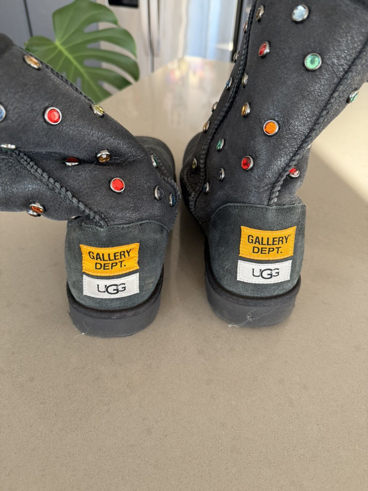 Gallery Dept. × Ugg ugg x gallery dept Size US 10 / EU 43 - 2 Thumbnail