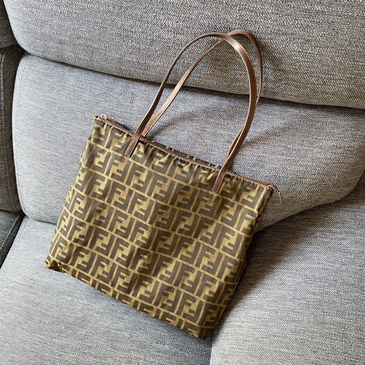 Fendi FENDI Zucca Monogram Tote. Size ONE SIZE - 17 Thumbnail