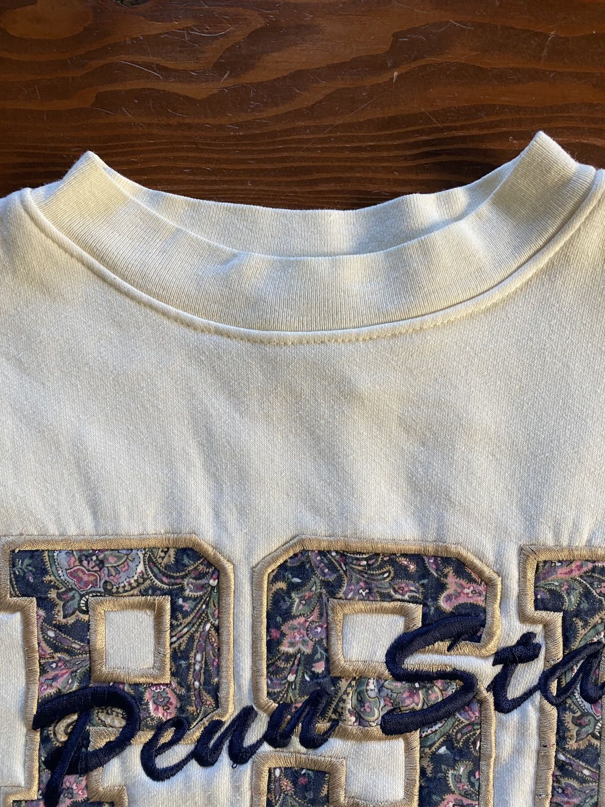 Other Vintage 80’s Penn State PSU Cream Patch Embroidered Crewneck Size US M / EU 48-50 / 2 - 7 Thumbnail