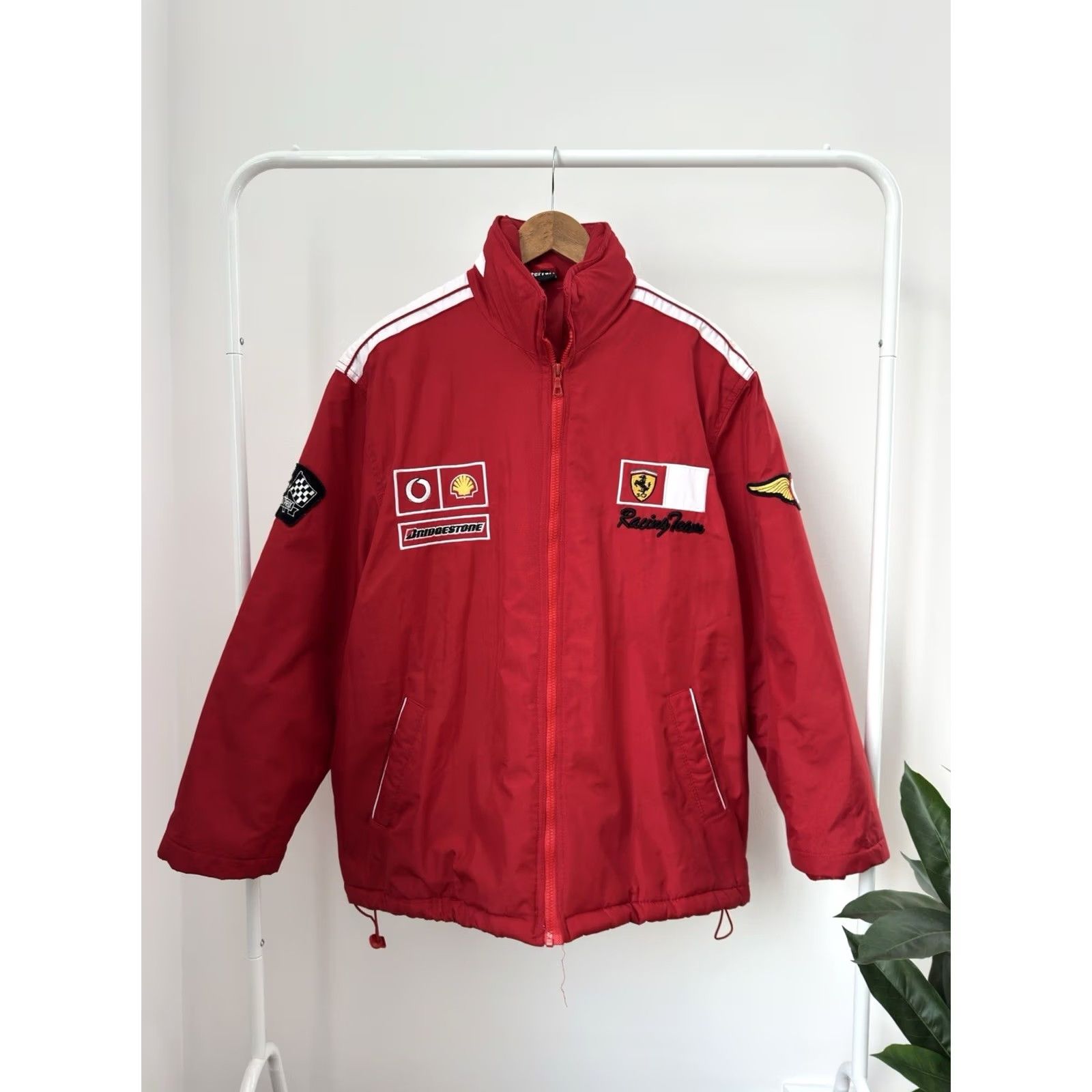 Ferrari VINTAGE Ferrari Jacket Men M Red Nylon Windbreaker Racing 90s Cars Benched recreations Size US M / EU 48-50 / 2 - 2 Thumbnail