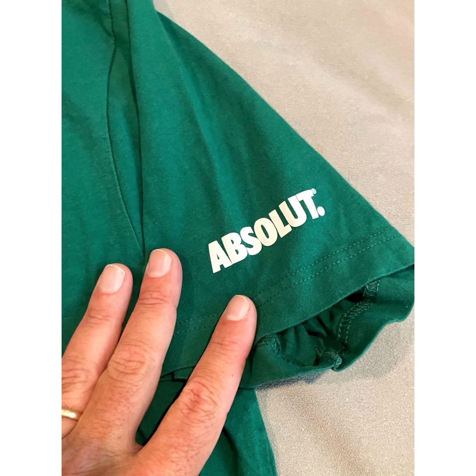 Vintage ABSOLUT VODKA NEW YORK JETS T SHIRT MEN'S XL Bella + Canvas Green NWOT Regular Short Sleeve Outstanding Awesome Size US XL / EU 56 / 4 - 3 Thumbnail