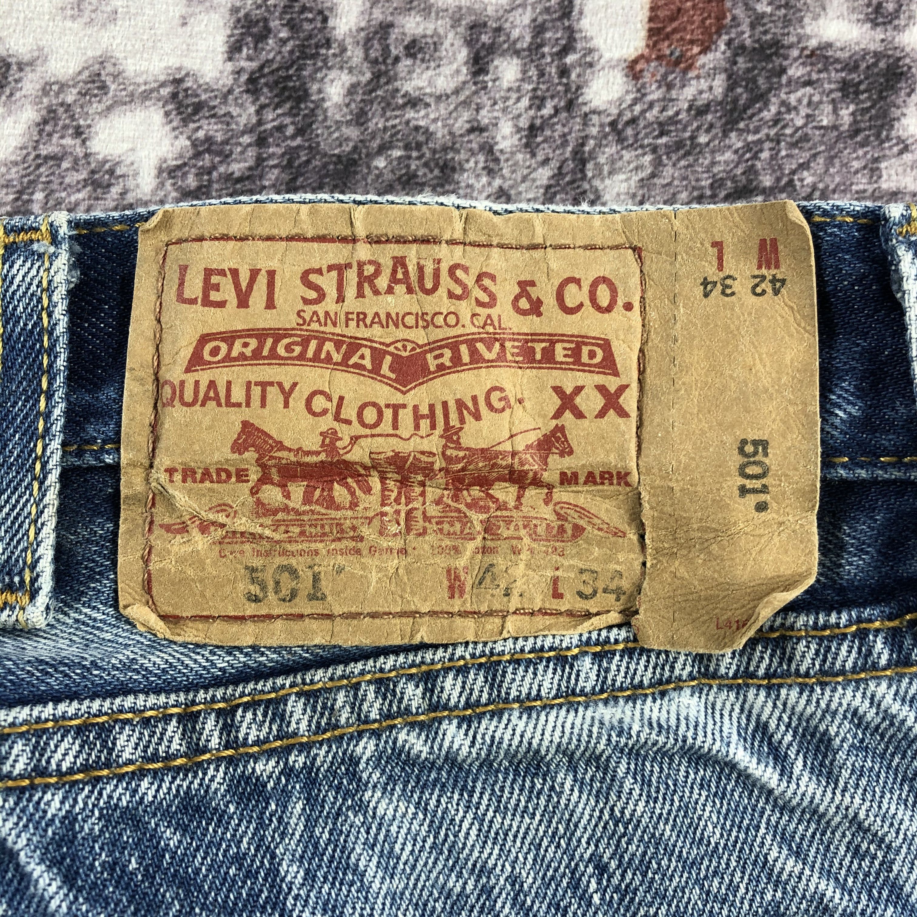Levi's × Vintage Vintage Blue Wash Levis 501 Jeans-JM3025 Size US 40 / EU 56 - 6 Thumbnail