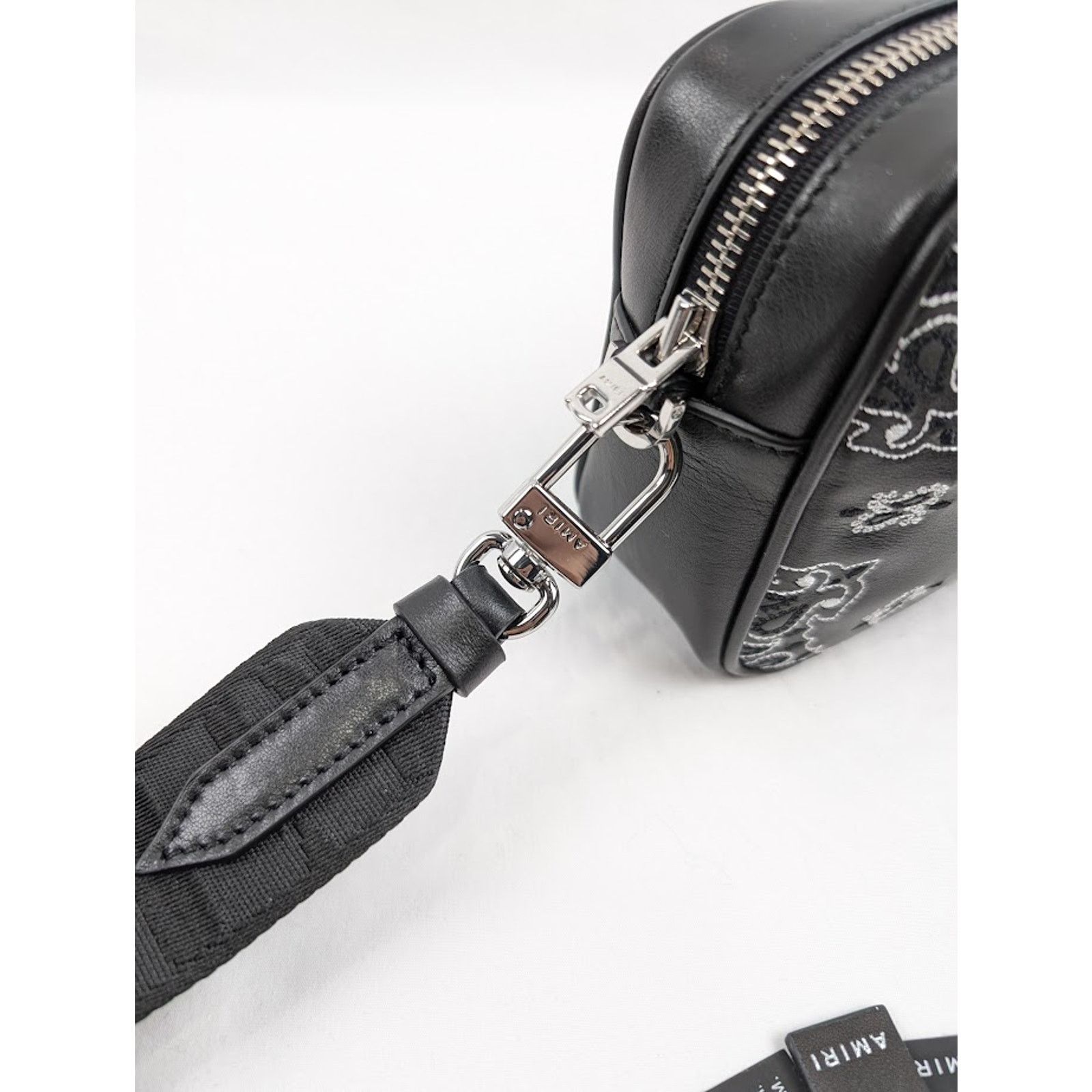 Amiri o1rshd1 Size: OS / Bandana Camera Case in Black Size ONE SIZE - 11 Thumbnail