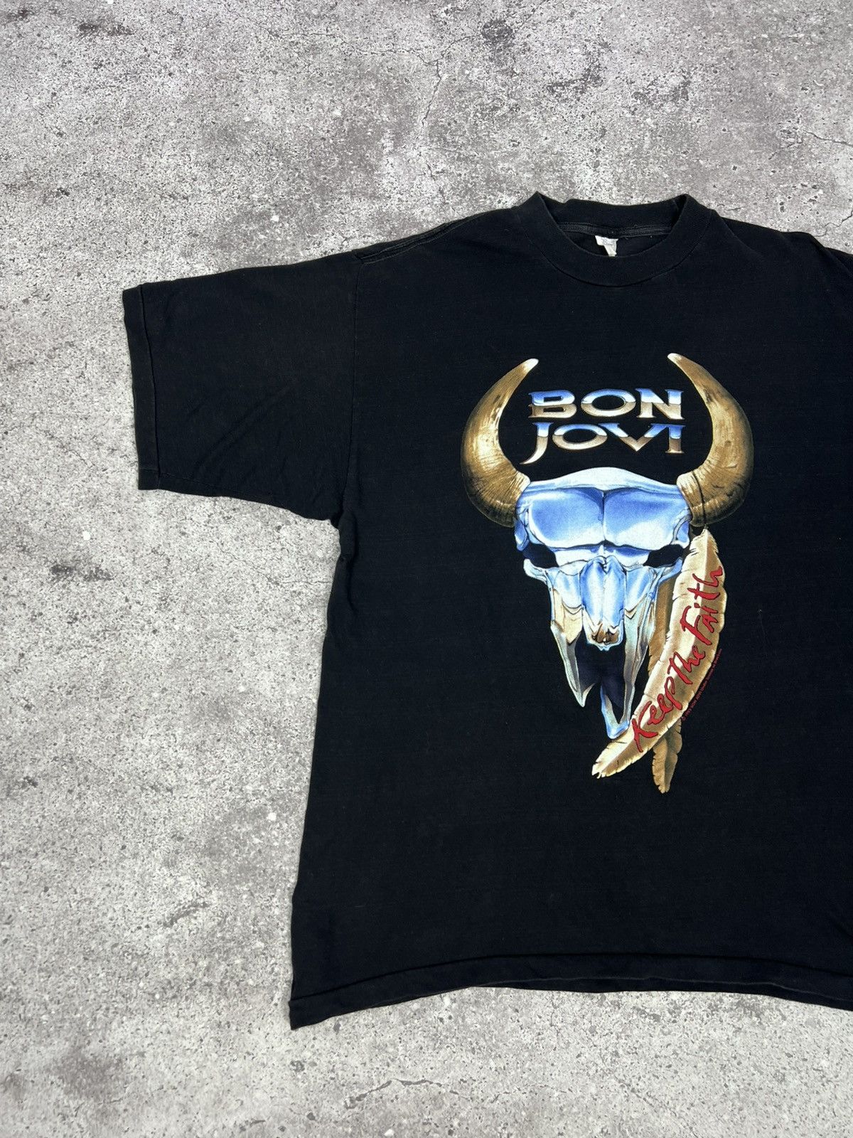 Vintage Vintage Bon Jovi 1993 Tour 90s Tee Size US XL / EU 56 / 4 - 2 Thumbnail