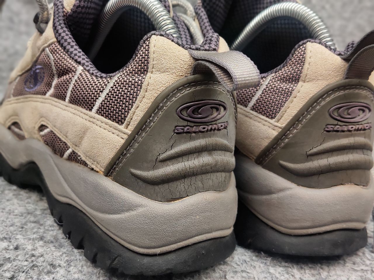 Salomon Vintage Salomon Contagrip sneakers Hiking Trail Shoes Oakley Size US 5.5 / IT 35.5 - 20 Thumbnail