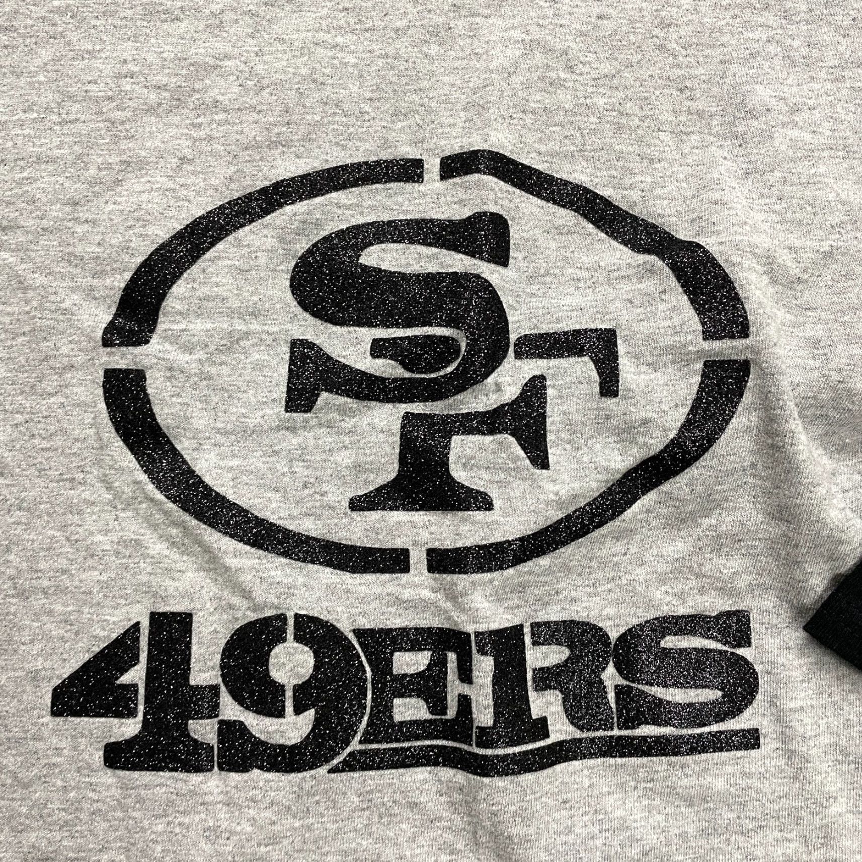 Gildan Gildan T-Shirt Heavy Cotton Graphic Raglan Tee Womens Small Gray Black 49ers NFL Size S / US 4 / IT 40 - 4 Thumbnail