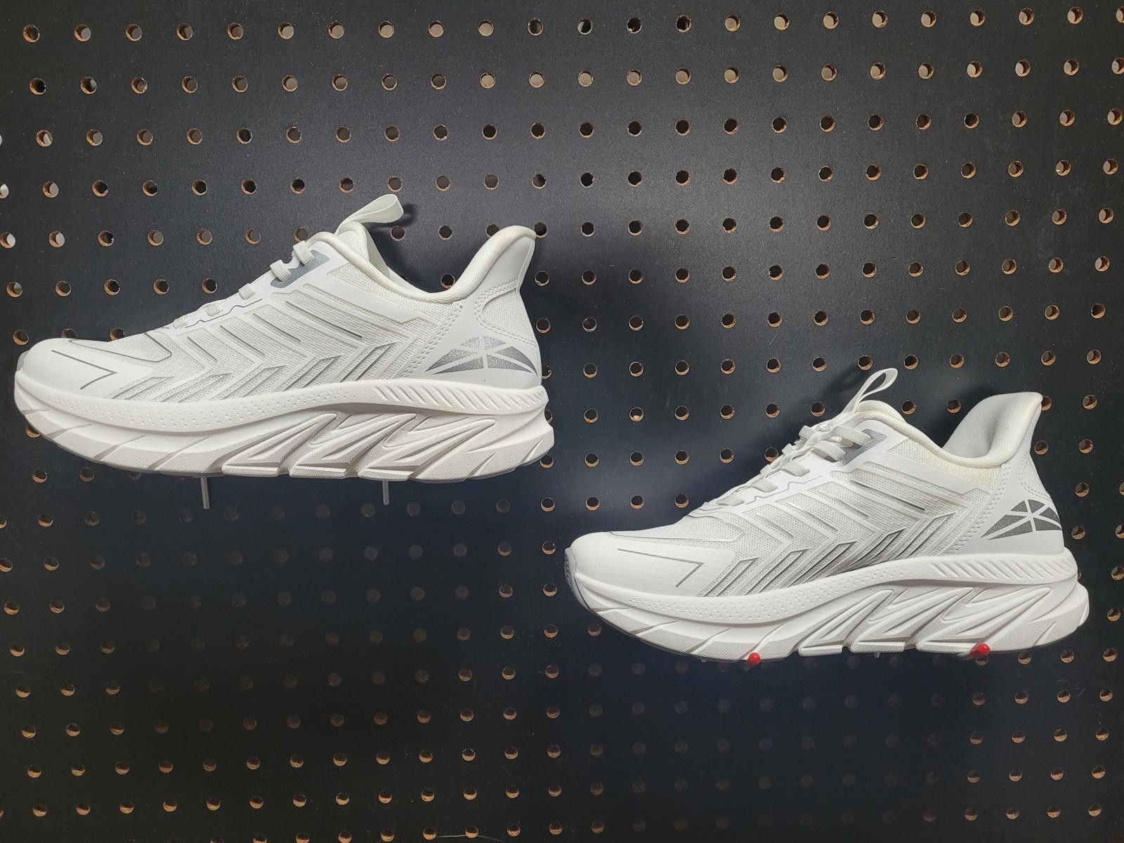 Other Speedy White Kicks – Grab 'Em Before They're Gone! Size US 6 / IT 36 - 2 Thumbnail