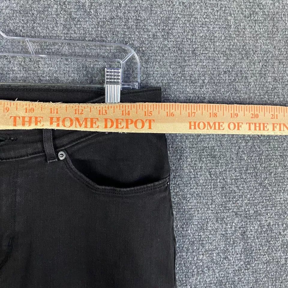 Levi's Levi's Jeans Women's Size 29 Classic Straight Denim 29x20 Size 29" - 2 Thumbnail