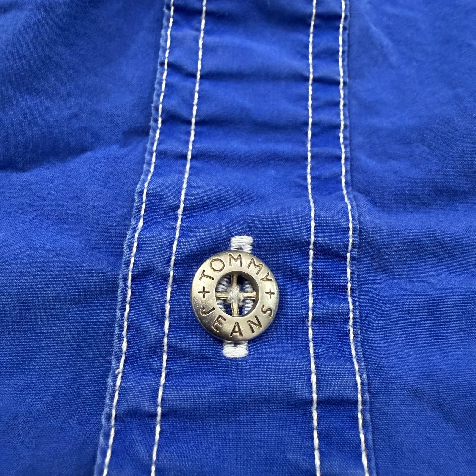 Tommy Hilfiger Vintage Tommy Hilfiger Button Shirt Men's Medium Hip Hop Size US M / EU 48-50 / 2 - 4 Thumbnail