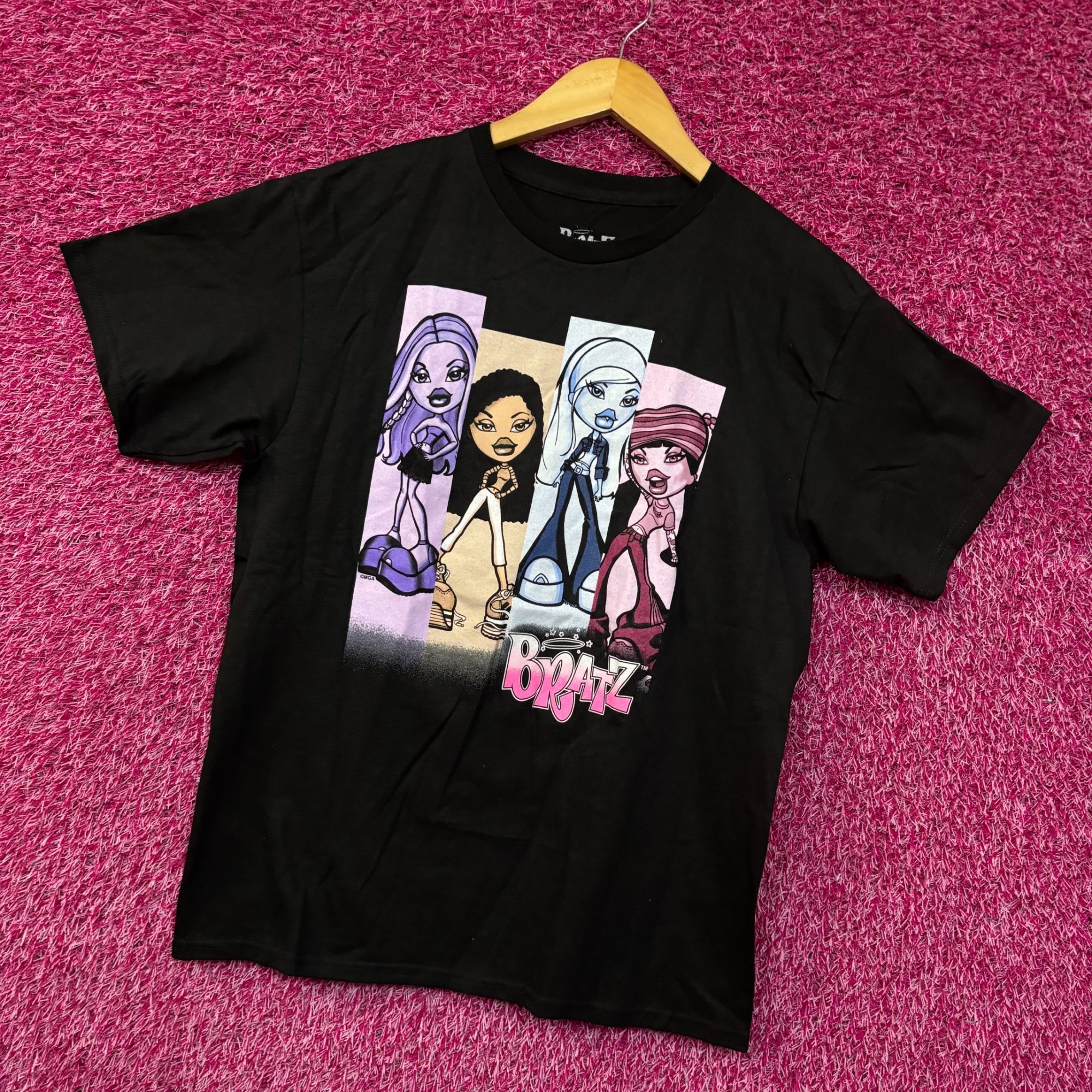 Other Bratz Dolls Retro Graphic Design T-Shirt Small Size S / US 4 / IT 40 - 3 Thumbnail