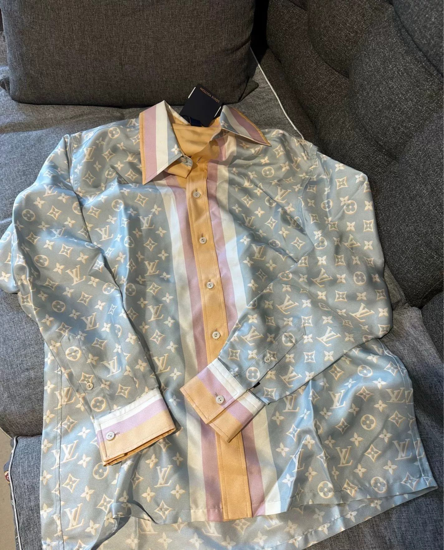 Louis Vuitton Louis Vuitton Button Up Shirt Size US XL / EU 56 / 4 - 1 Preview