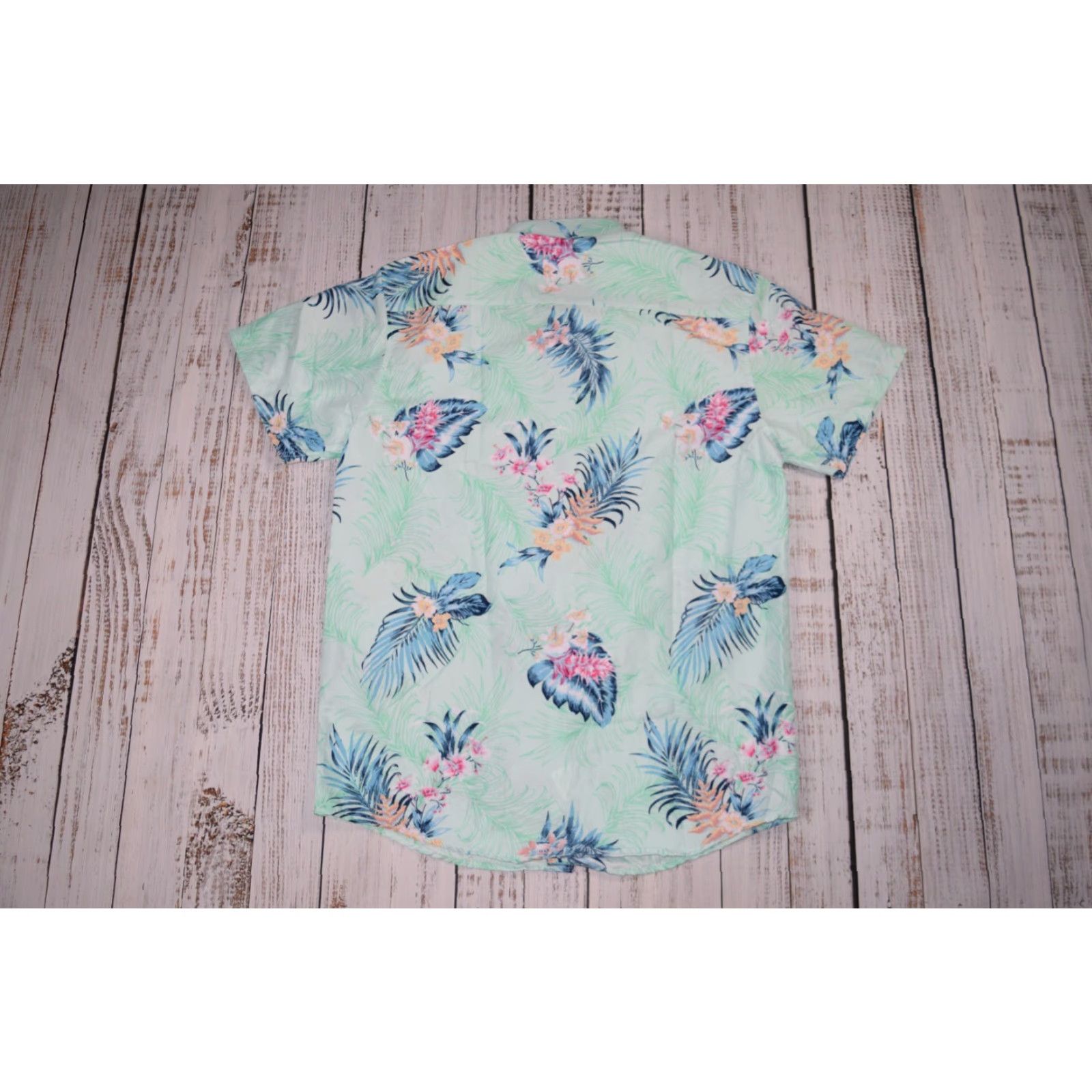 Vintage HAWAIIAN MENS SLIM FIT BUTTON-UP 2XL SEAFOAM GREEN FLORAL SHORT SLEEVE Size US XXL / EU 58 / 5 - 5 Thumbnail