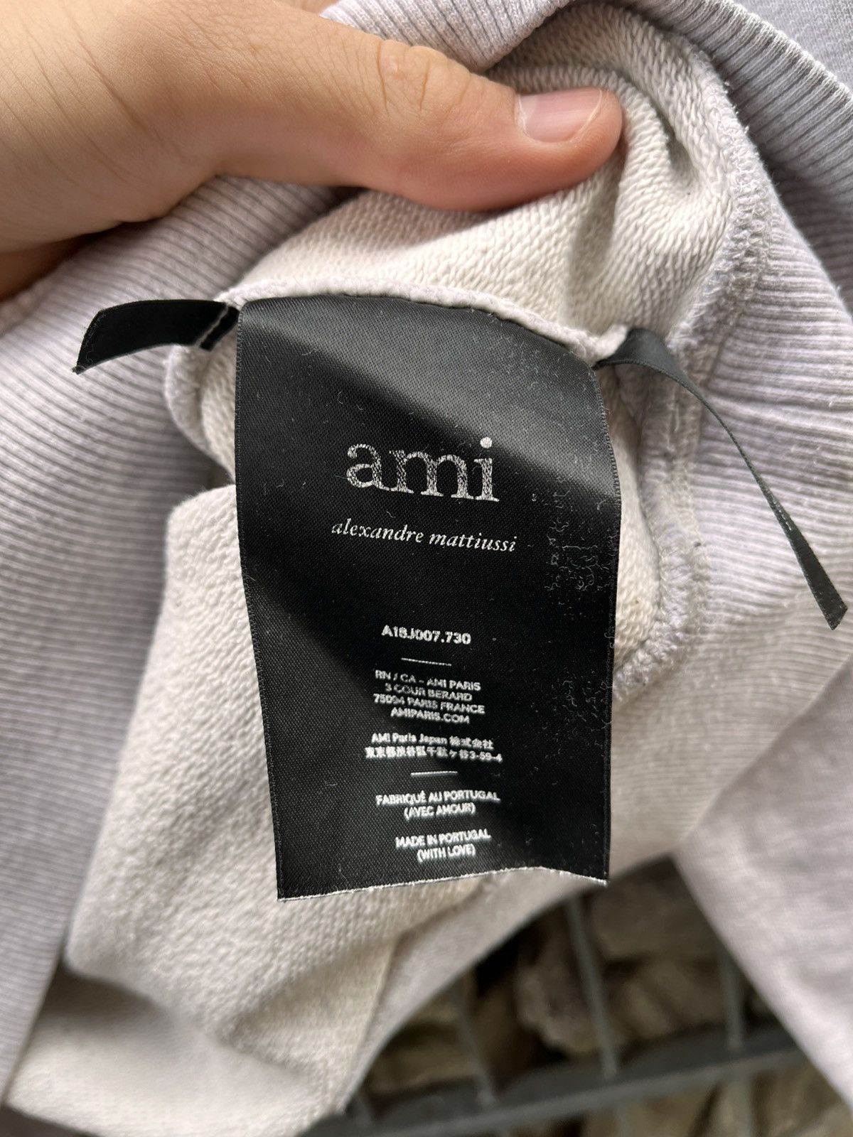 AMI Ami Sweatshirt Love Logo Embroider Classic Luxury Sweater Size US M / EU 48-50 / 2 - 7 Thumbnail