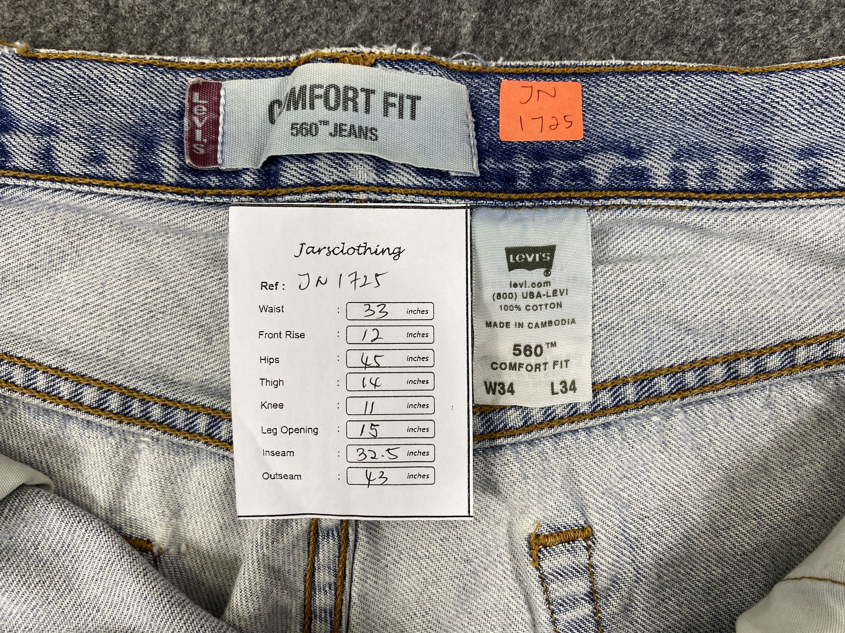 Levi's Light Blue Wash Vintage Levi's 560 33x32.5 Denim -JN1725 Size US 33 - 7 Thumbnail