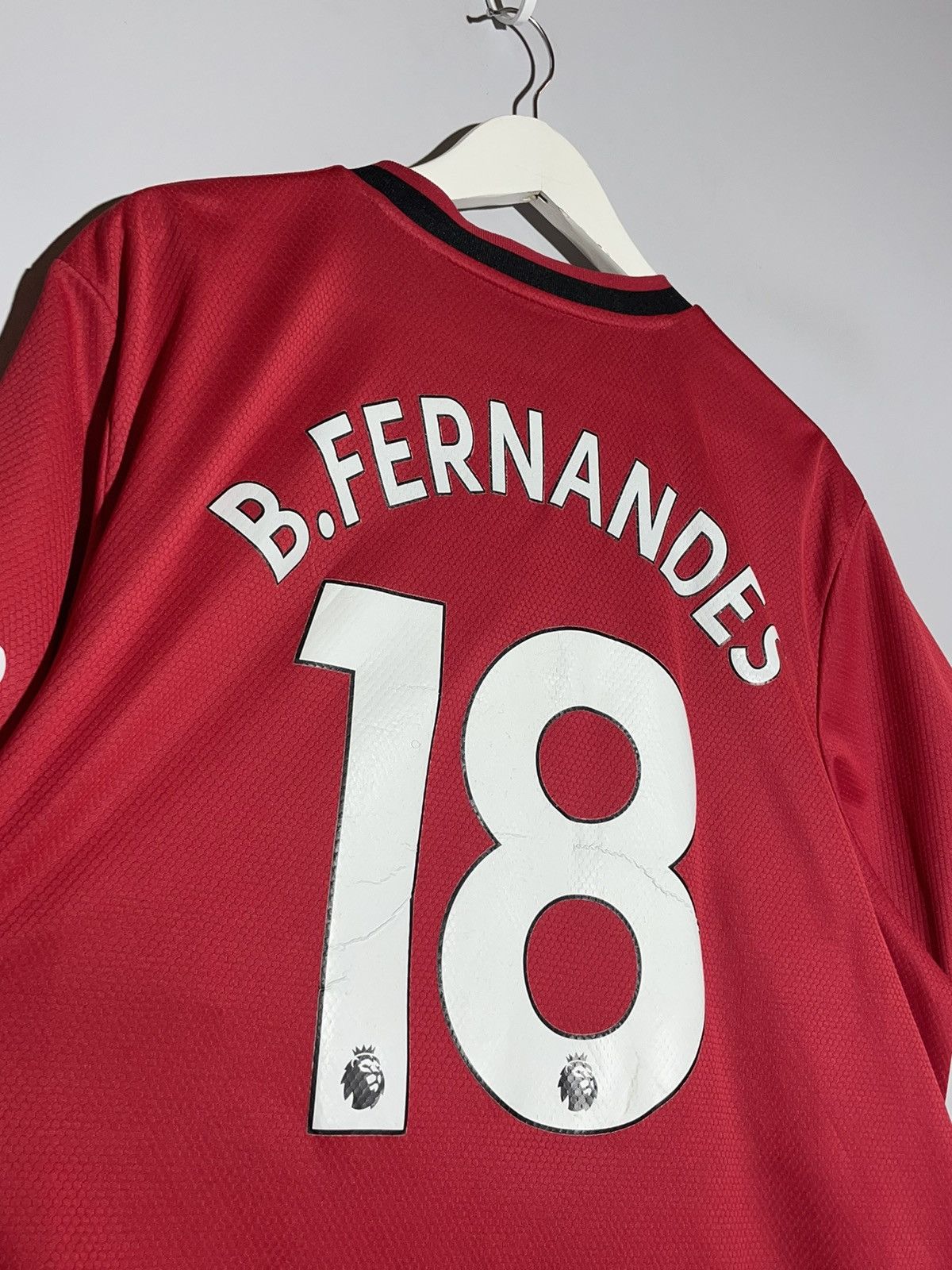 Adidas #18 Fernandes Manchester United Adidas 2019/20 Home Jersey Size US XXL / EU 58 / 5 - 12 Thumbnail