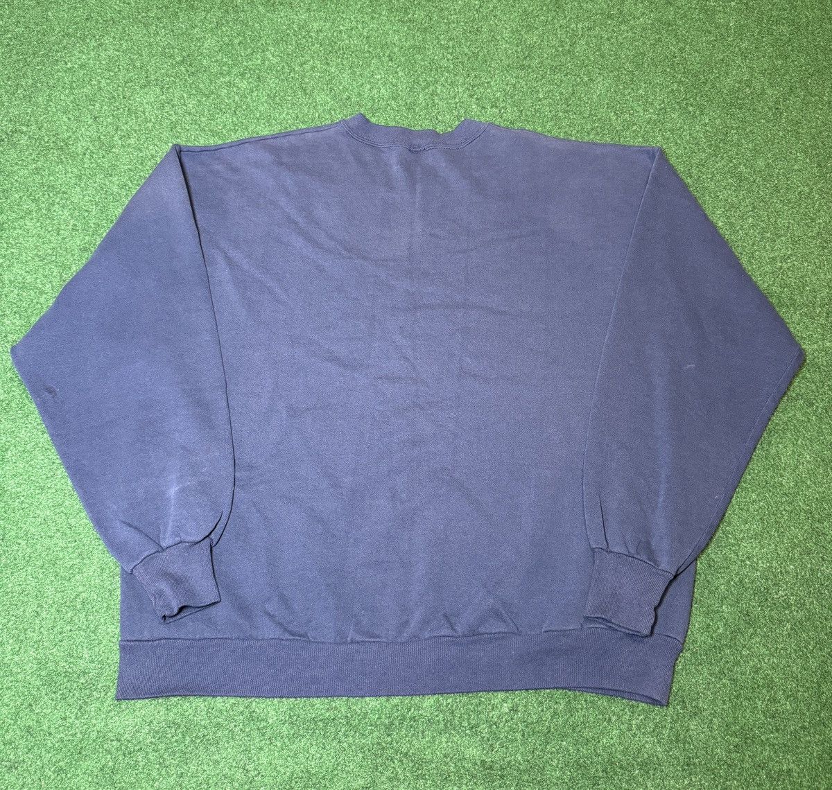 Vintage × Warner Bros Vintage 90s Looney Tunes Tweety Bird 1995 Sweatshirt Size US XL / EU 56 / 4 - 3 Thumbnail