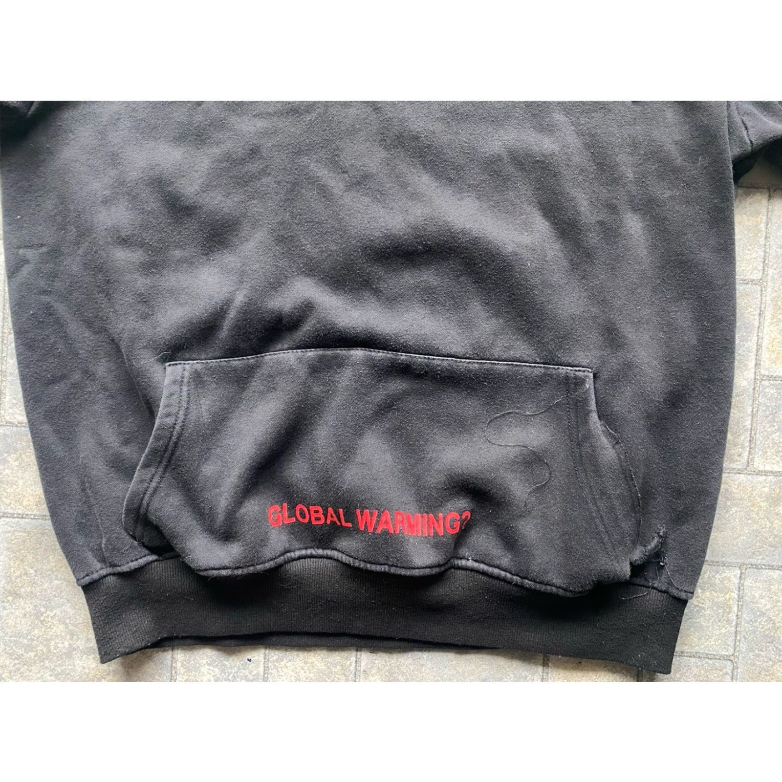 Vintage VINTAGE Off Whitthmte Hoodie Mens 2XL Pullover Black 2013 Global Warming Main Label Damaged Size US XXL / EU 58 / 5 - 3 Thumbnail
