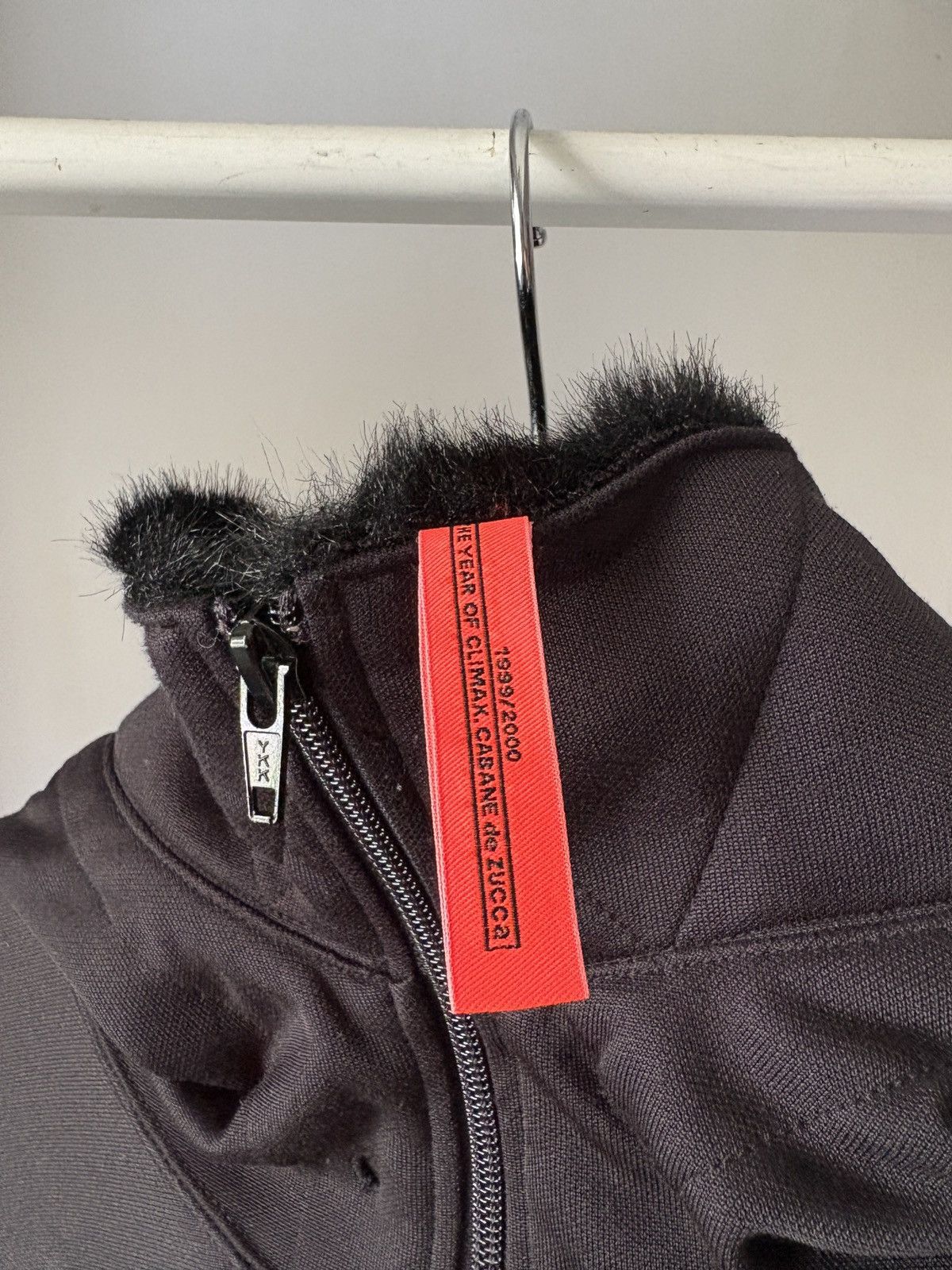 CABANE de ZUCCa 1999 Archive CABANE de ZUCCA Fur Hoodie Size US L / EU 52-54 / 3 - 15 Thumbnail
