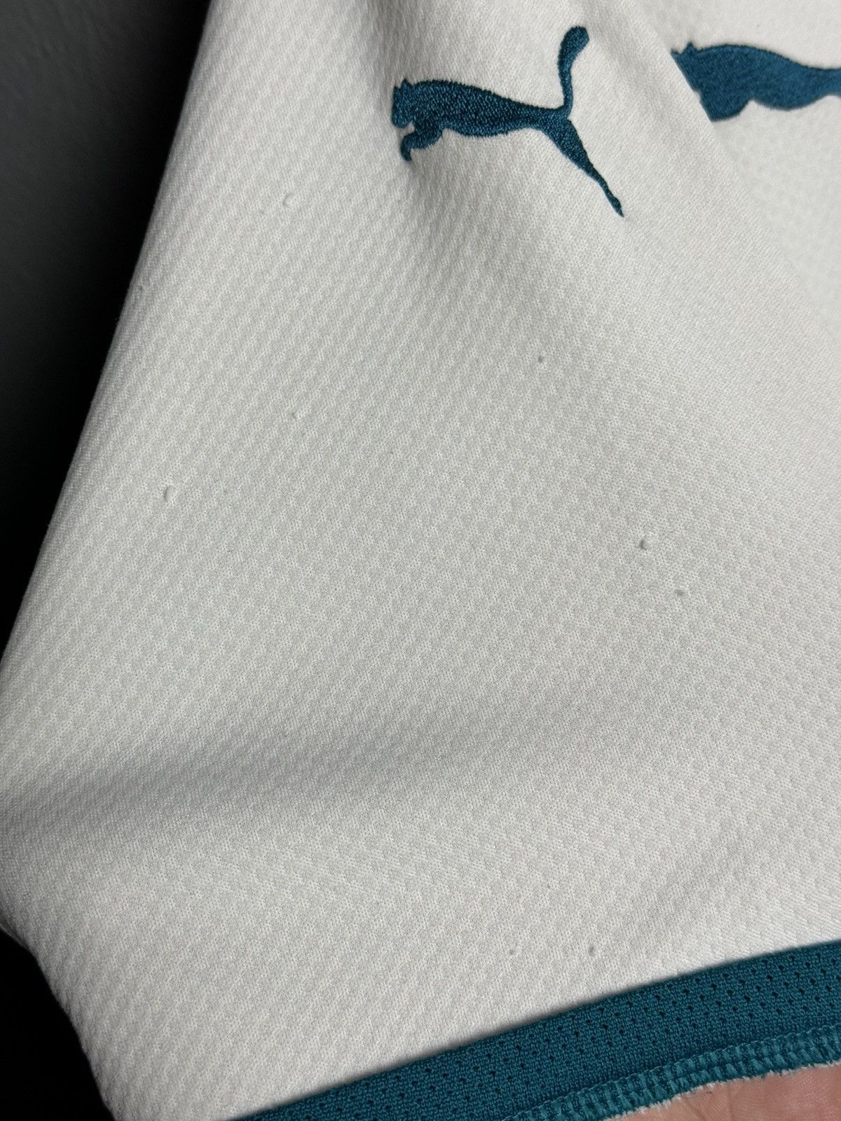 Puma KIDS Manchester City 21/22 Away Football Jersey Size US S / EU 44-46 / 1 - 12 Thumbnail