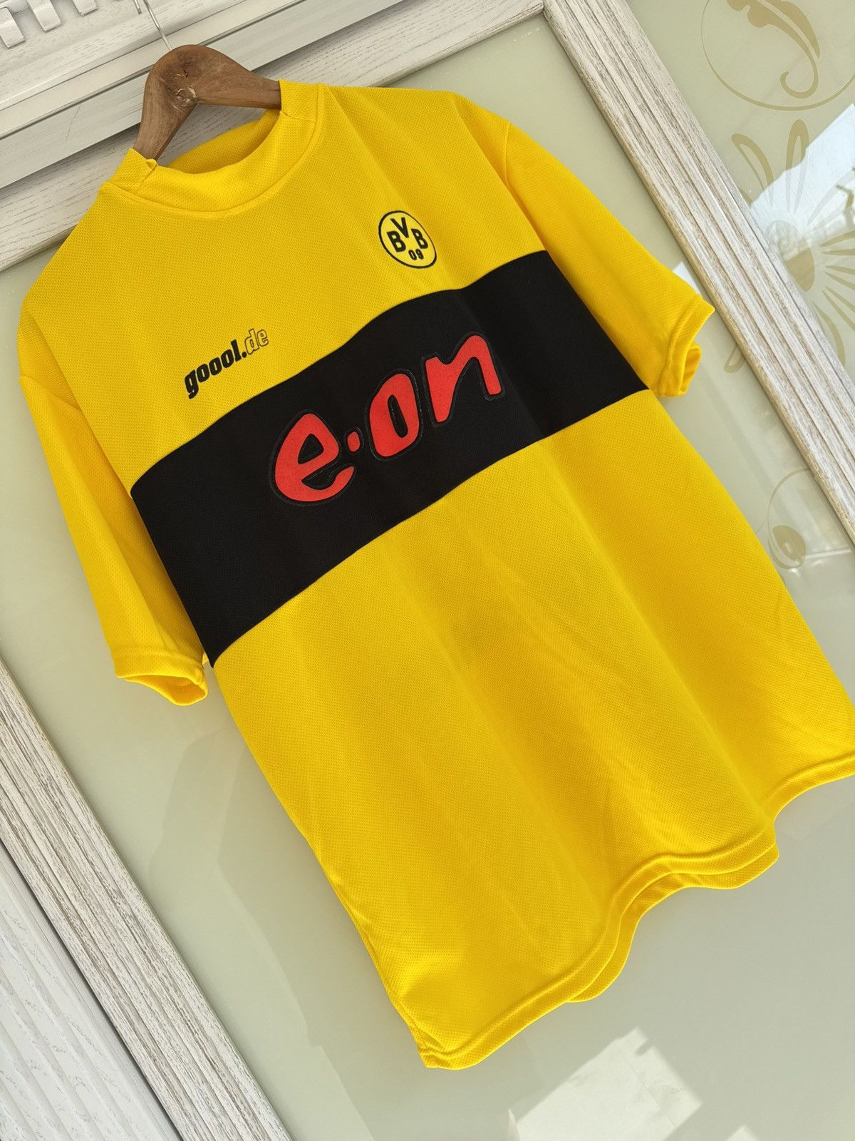 Vintage Frings #8 Borussia Dortmund 2001-2003 Vintage Soccer Jersey Size US XL / EU 56 / 4 - 7 Thumbnail
