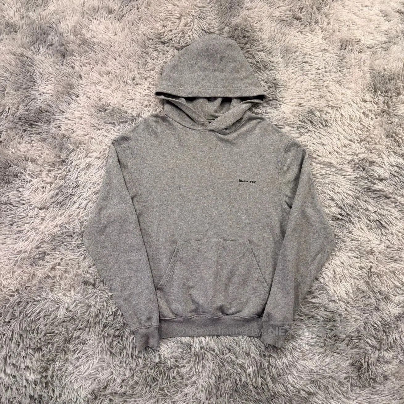 Balenciaga balenciaga gray logo hoodie. Size US S / EU 44-46 / 1 - 1 Thumbnail