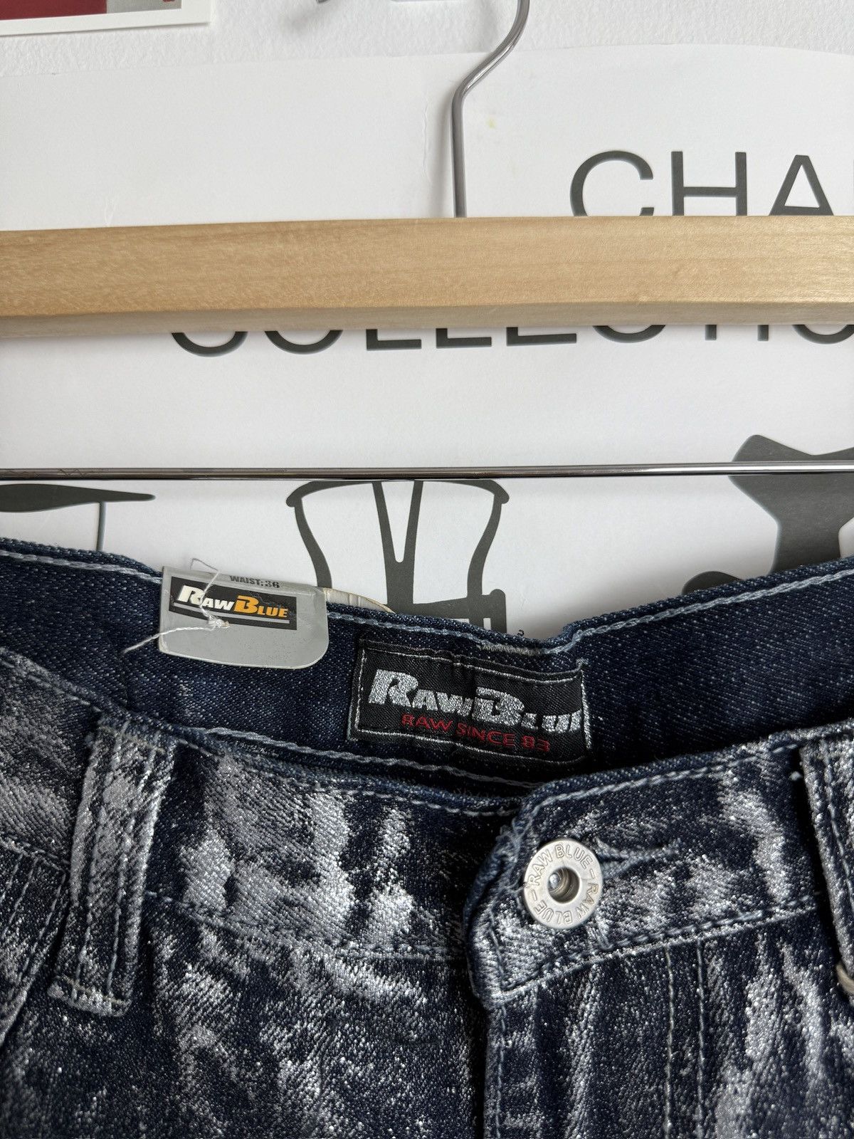 Fubu Vintage y2k Raw Blue baggy denim glitter shorts 36 skate rap Size US 36 / EU 52 - 6 Thumbnail