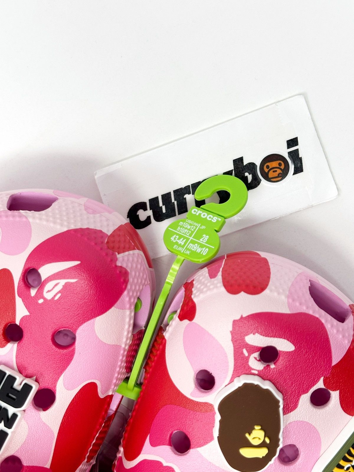 Bape × Crocs Crocs Classic Clog A Bathing Ape ABC Camo Pink Size US 10 / EU 43 - 7 Thumbnail