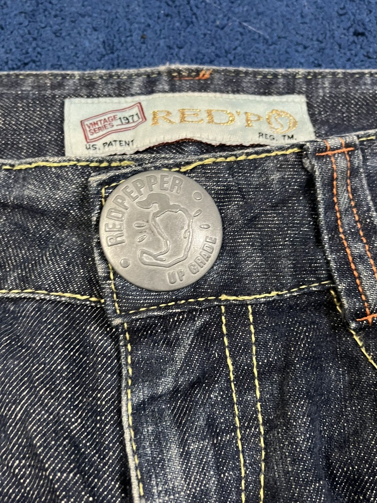 Ed Hardy Vintage Red Pepper Bell Bottom Flare Denim Size US 32 / EU 48 - 10 Thumbnail