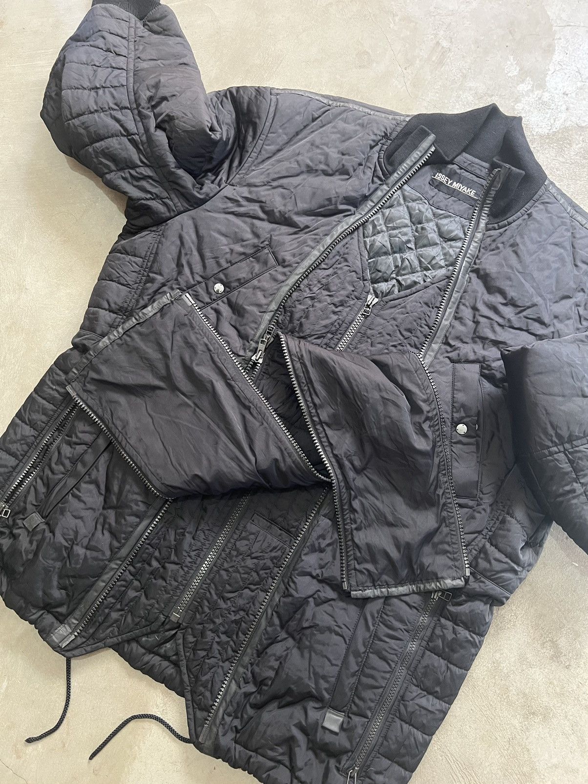 Issey Miyake × Japanese Brand × Vintage Rare Vintage Issey Miyake Long Puffer Parka Jacket Size US M / EU 48-50 / 2 - 3 Thumbnail