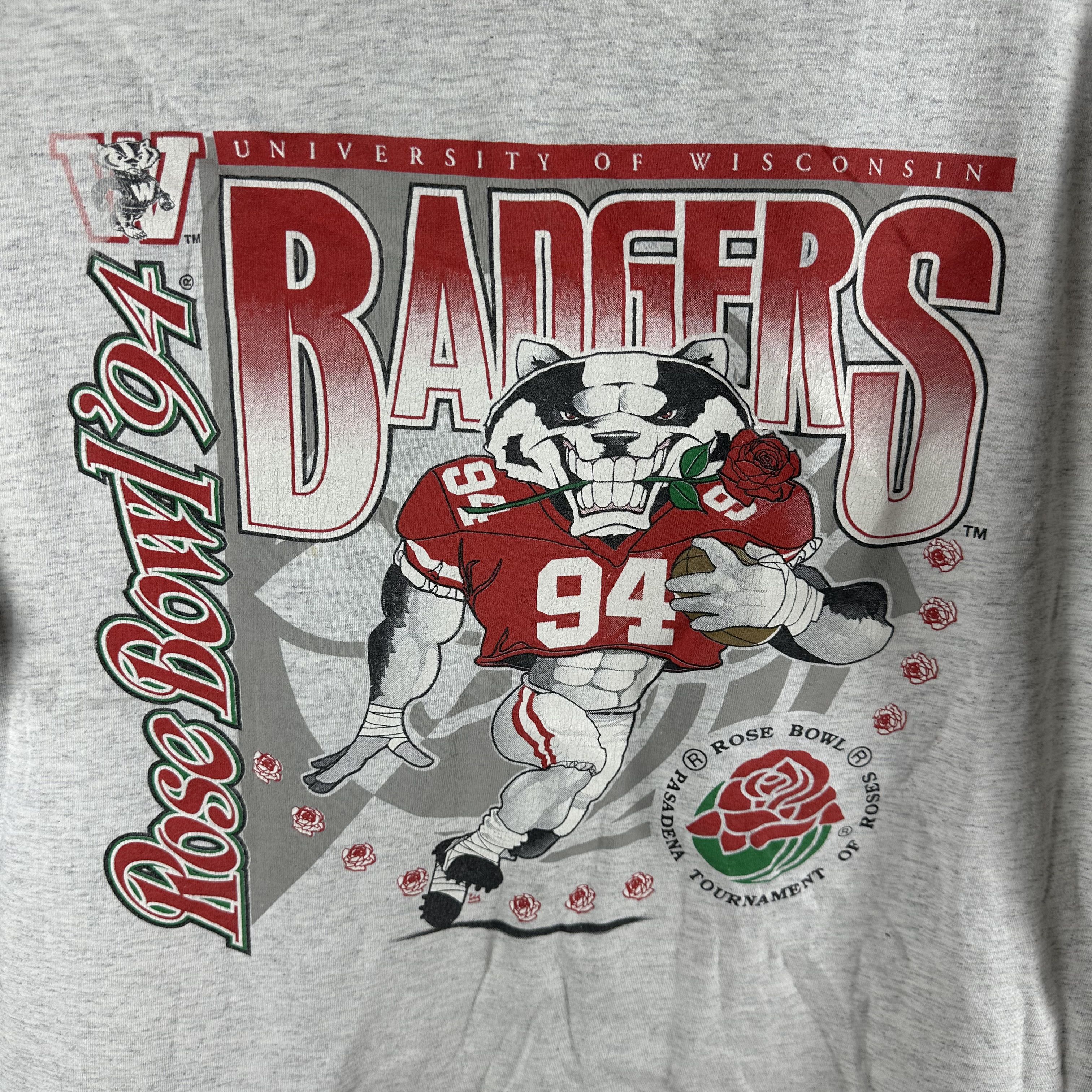 Vintage Vintage 1994 Wisconsin Badgers Football NCAA Rose Bowl Tee Size US XL / EU 56 / 4 - 2 Thumbnail