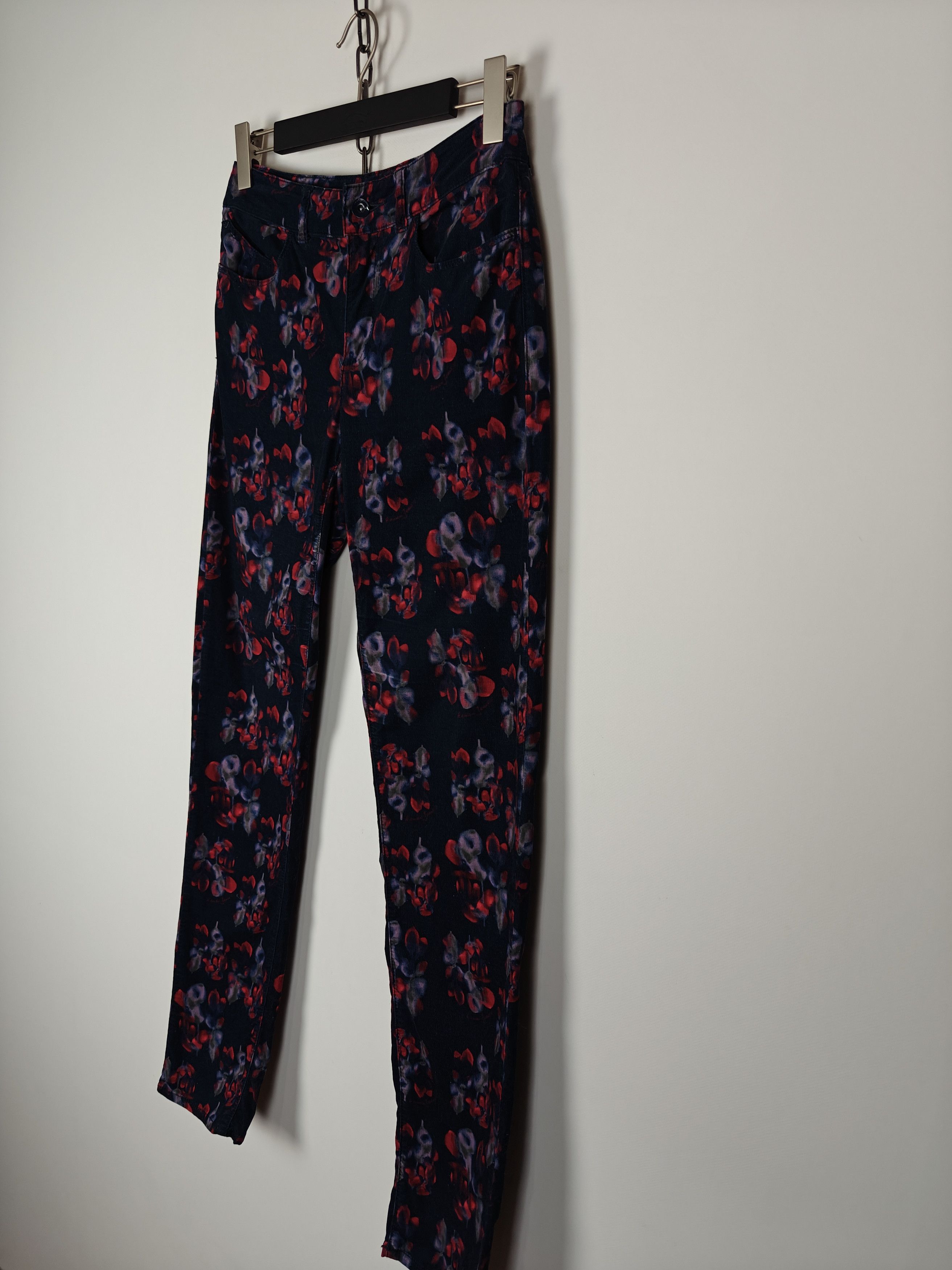 Armani Armani Jeans Corduroy Pants size 28x34 Size 28" / US 6 / IT 42 - 6 Thumbnail