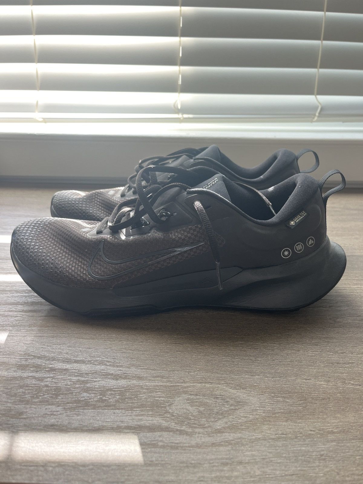 Nike Juniper Gore-Tex Trail Running Shoes