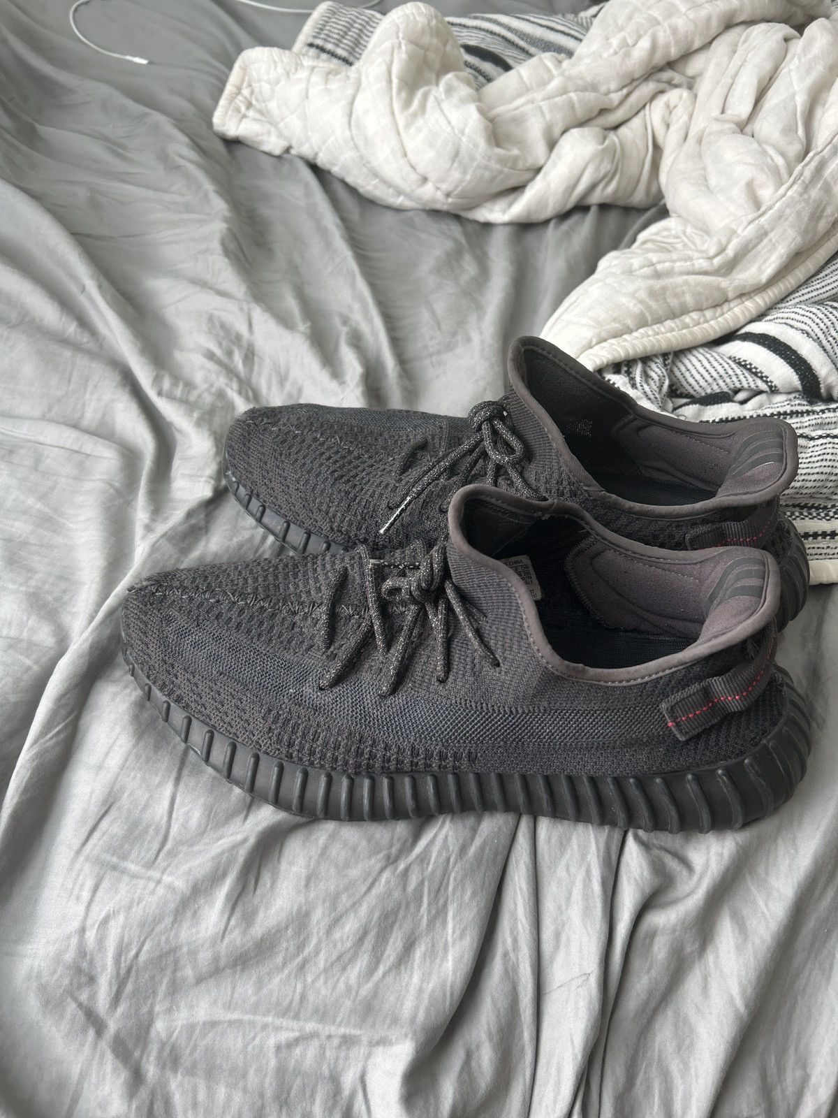 Adidas Yeezy Boost 350 V2 Size US 12.5 / EU 45-46 - 1 Thumbnail