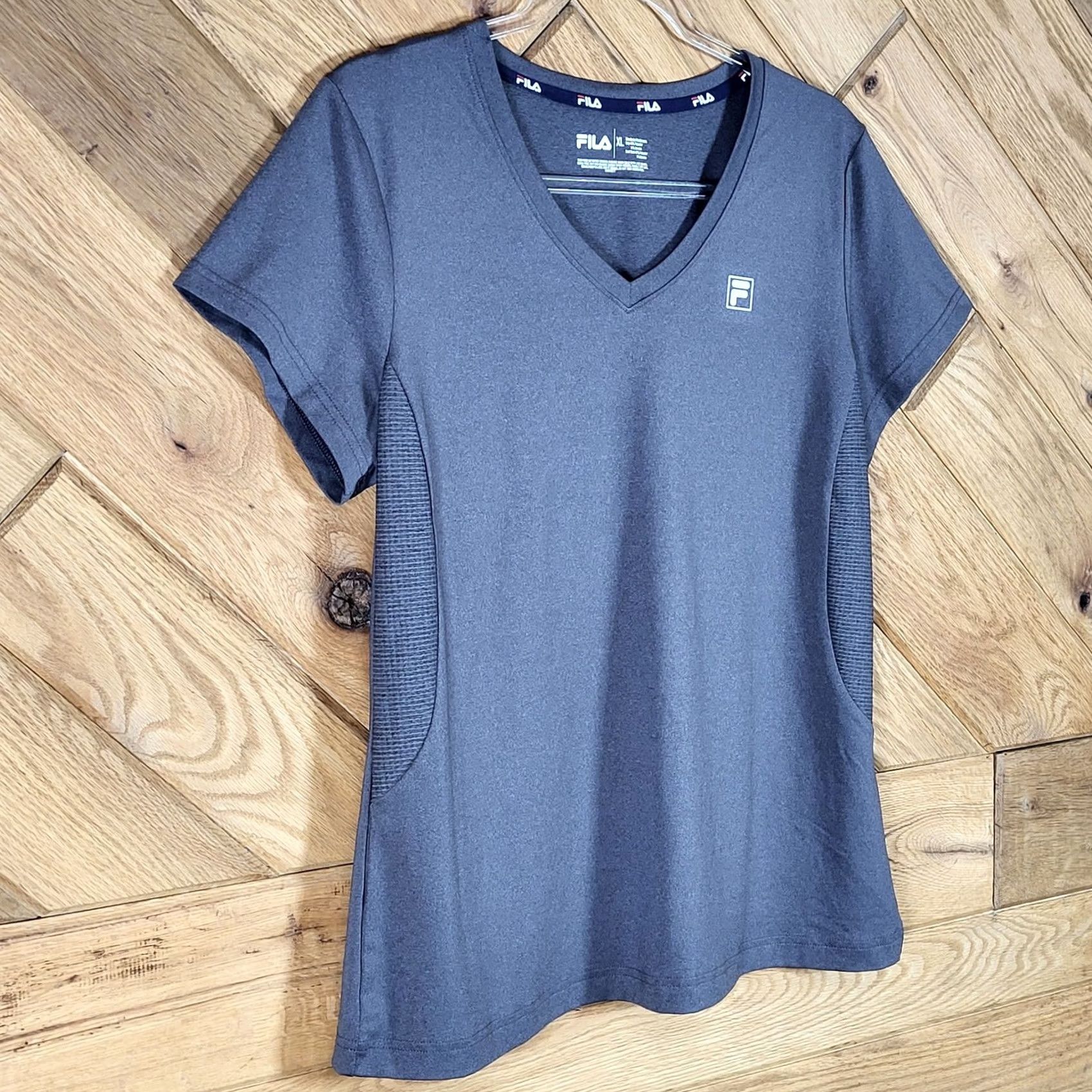 Fila FILA Womens T Shirt V-Neck Activewear Top XL Dark Gray Size XL / US 12-14 / IT 48-50 - 4 Thumbnail