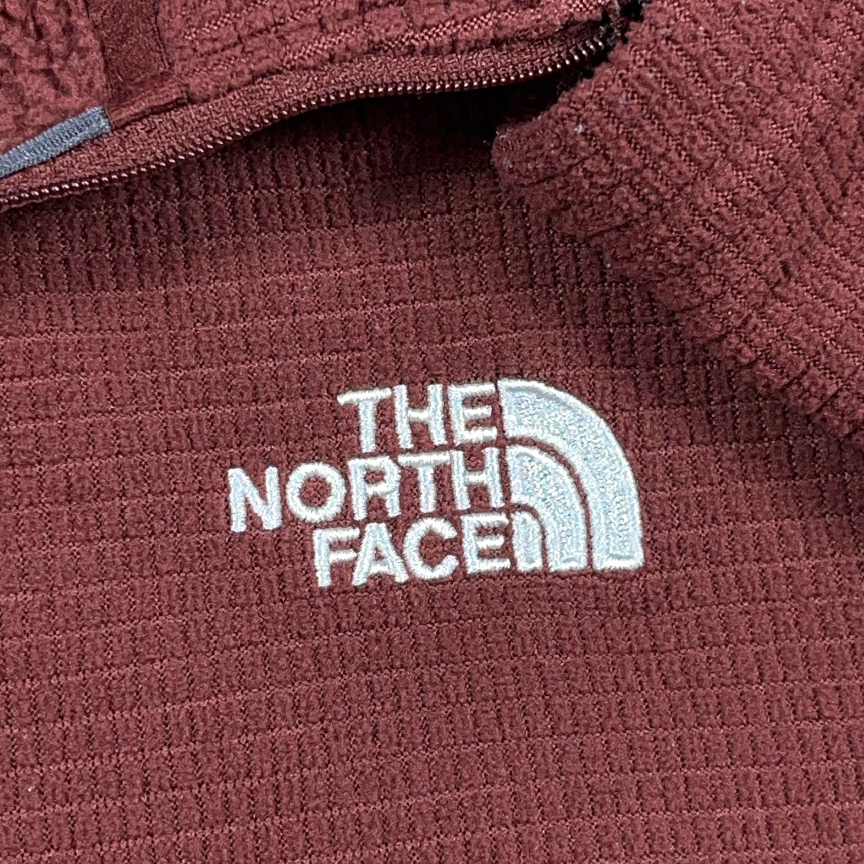 The North Face The North Face Sweater Men 2XL Pullover Mock Neck 1/4 Zip Red Fleece Polyester Embroidered Logo Zipper Size US XXL / EU 58 / 5 - 4 Thumbnail