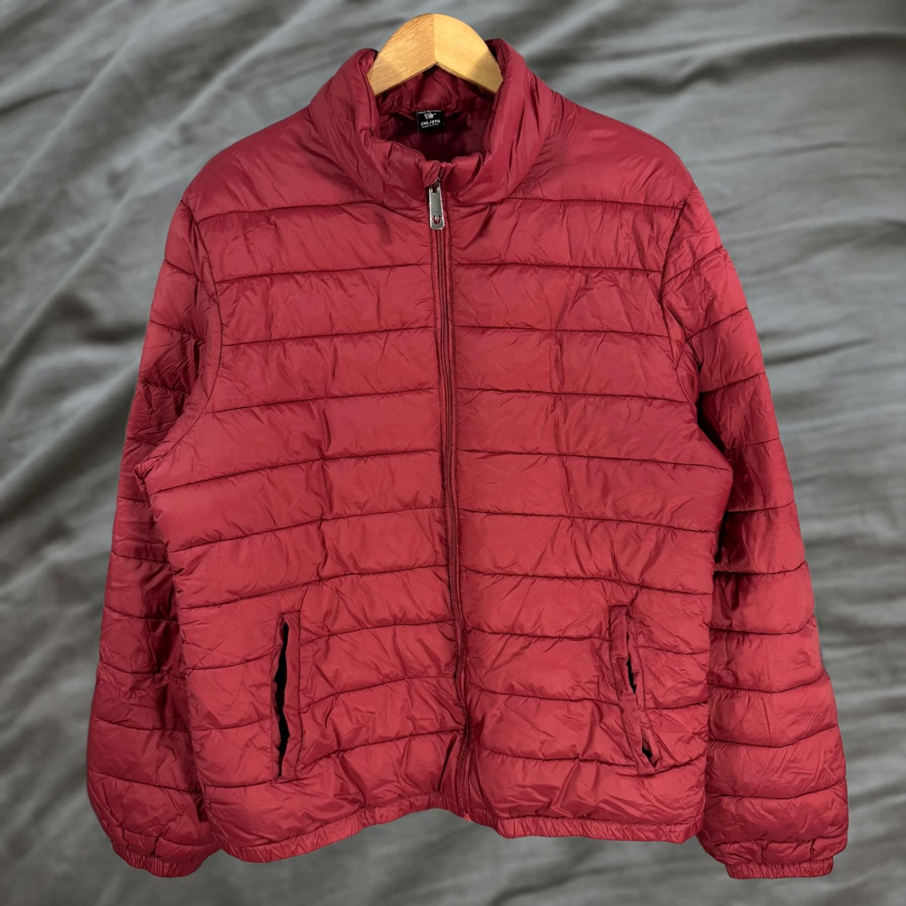 True Religion True Religion Jacket Mens 2XL Red Puffer Quilted Full Zip Lightweight Nylon Coat Size US XXL / EU 58 / 5 - 1 Thumbnail