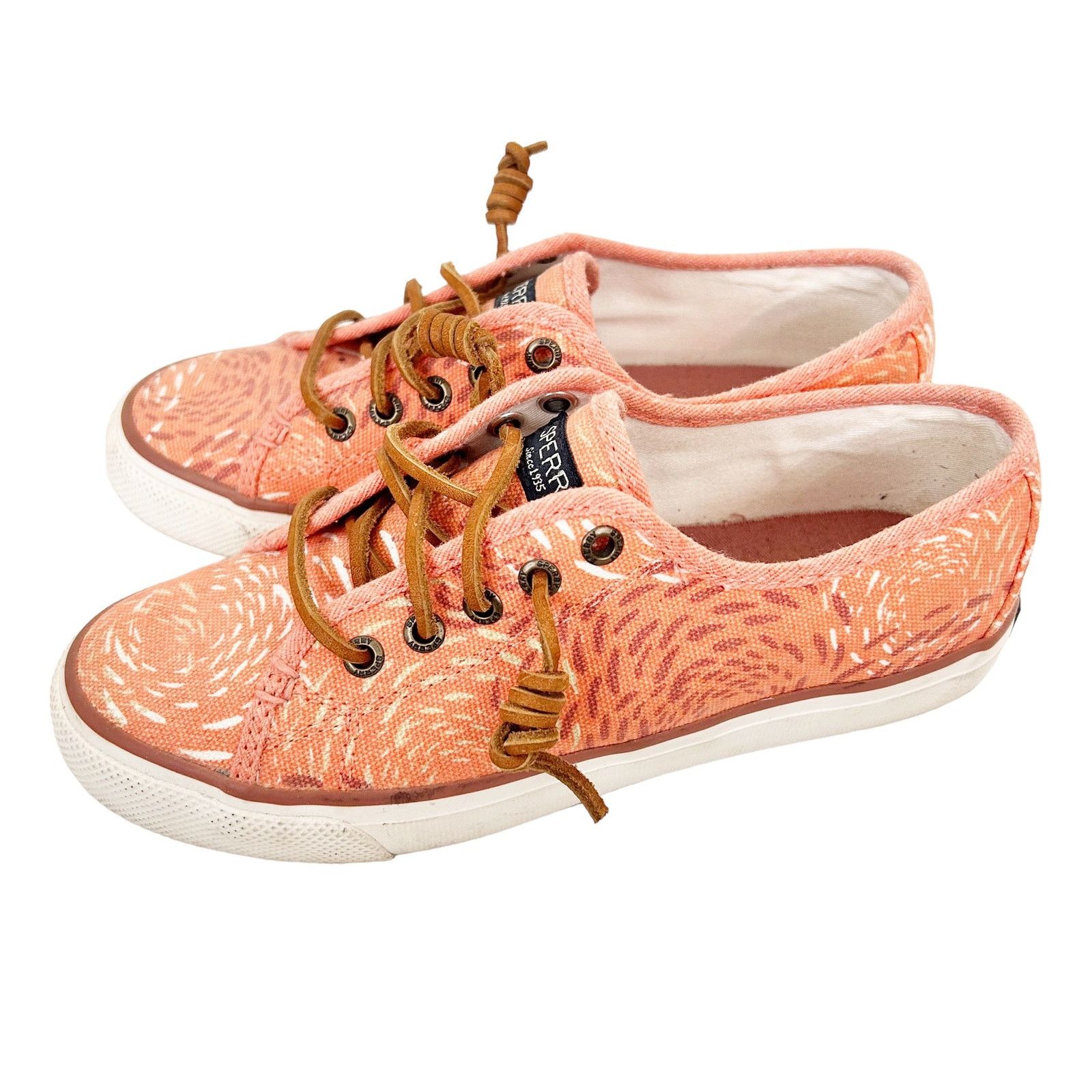 Sperry Sperry Seacoast Fish Circle Sneakers Sz 5 Size US 5 / IT 35 - 2 Thumbnail
