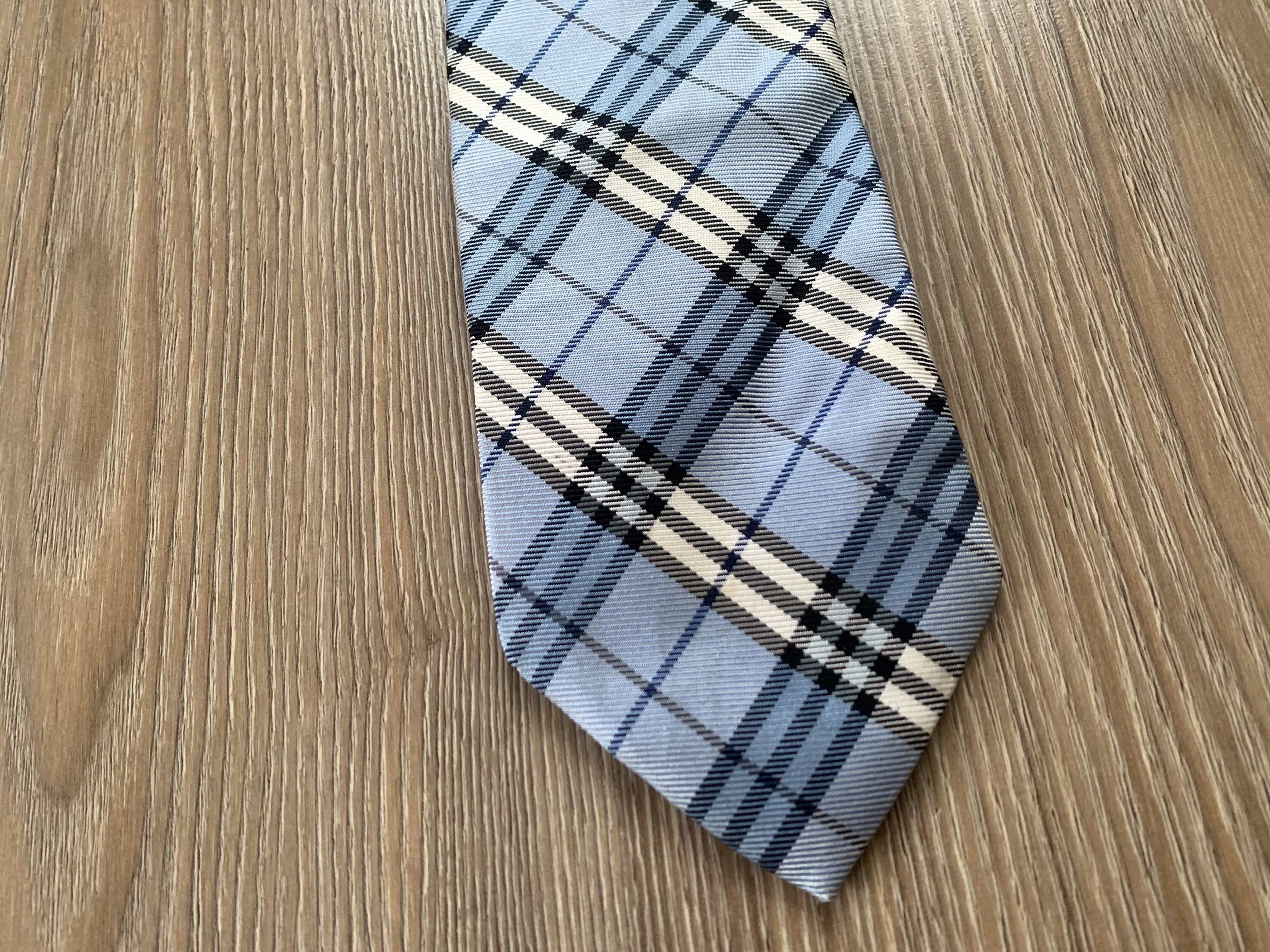 Burberry Burberry Light Blue Pattern Silk Tie Size ONE SIZE - 3 Thumbnail