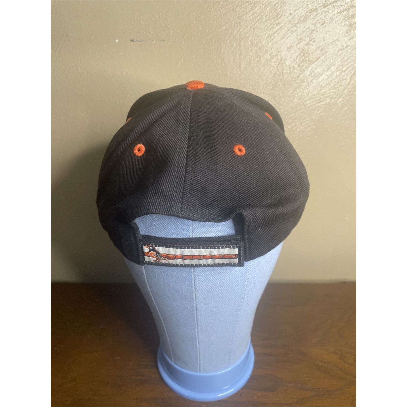 Twins Enterprise Inc. Vintage Baltimore Orioles Twins Enterprises Hat Strap EUC Size ONE SIZE - 4 Thumbnail