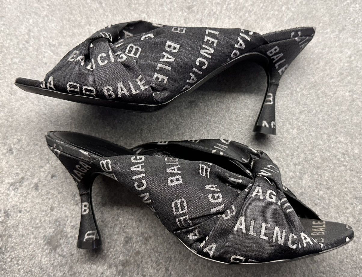 Balenciaga Balenciaga Black Fabric Logo Drapy Mules Size 38 Shoes Size US 8 / IT 38 - 2 Thumbnail