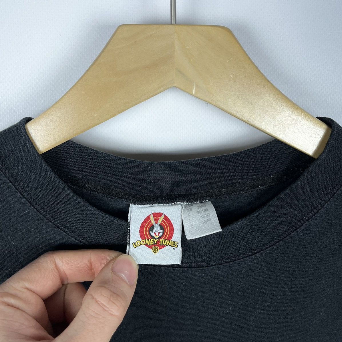 Vintage Vintage Looney Tunes Tazmanian Devil Taz cartoon T Shirt 00s Size US M / EU 48-50 / 2 - 3 Thumbnail