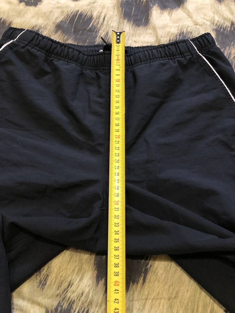 Nike Vintage Nike Y2K Swoosh Streetwear Shorts Hype Size US 30 / EU 46 - 10 Thumbnail