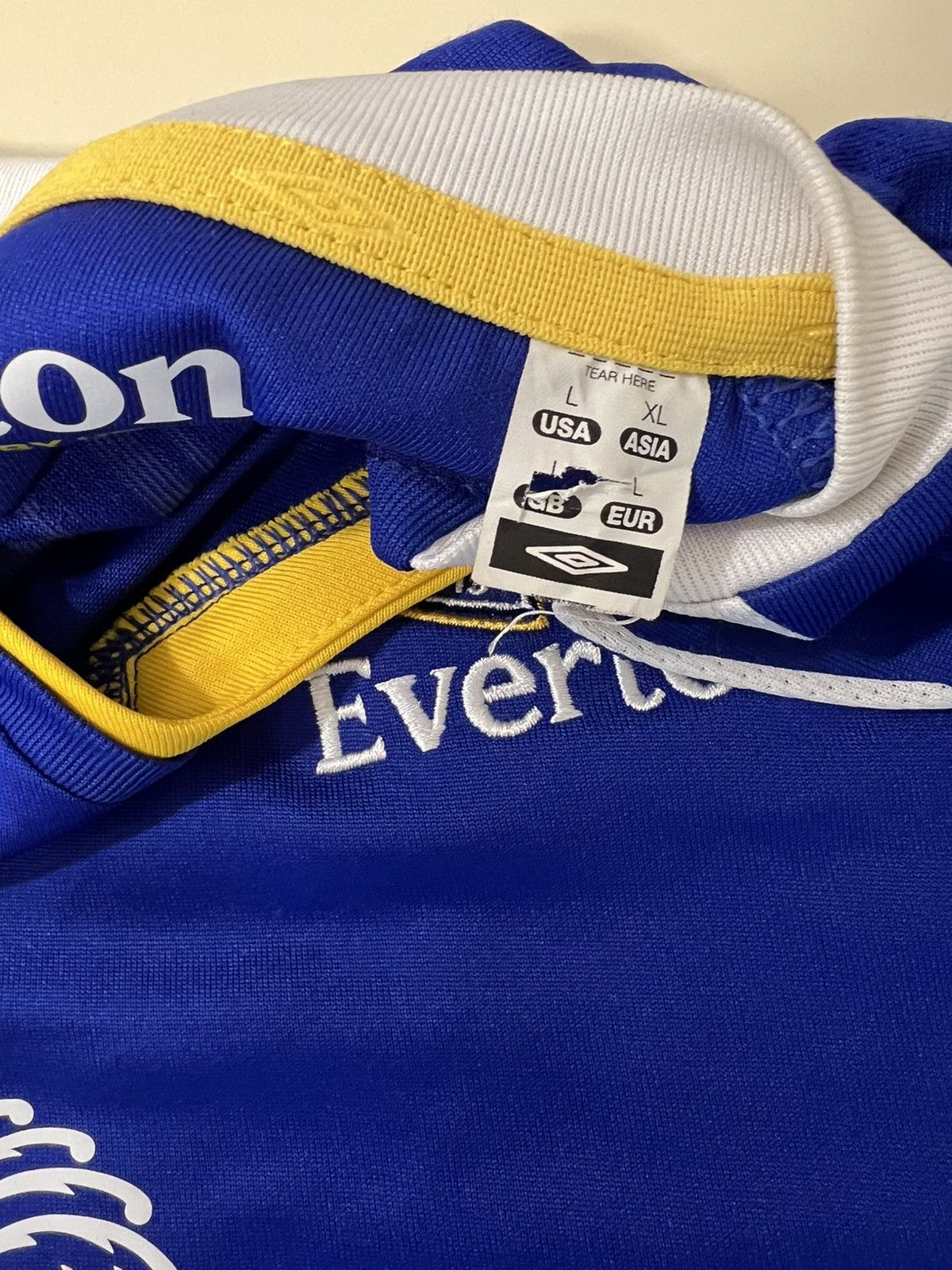 Umbro × Vintage Everton England 2007/2008 Football Shirt Jersey Umbro Orig Size US L / EU 52-54 / 3 - 6 Thumbnail